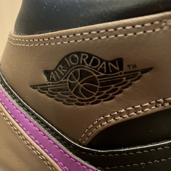 Air Jordan 1 Mid Palomino Purple - size 8 - Picture 5 of 8